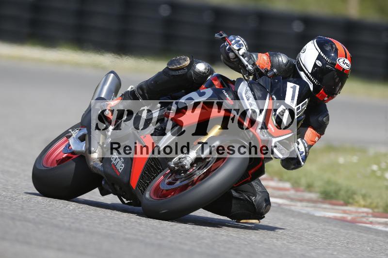 Archiv-2025/05 14.04.2025 Plüss Moto Sport ADR/Freies Fahren/19